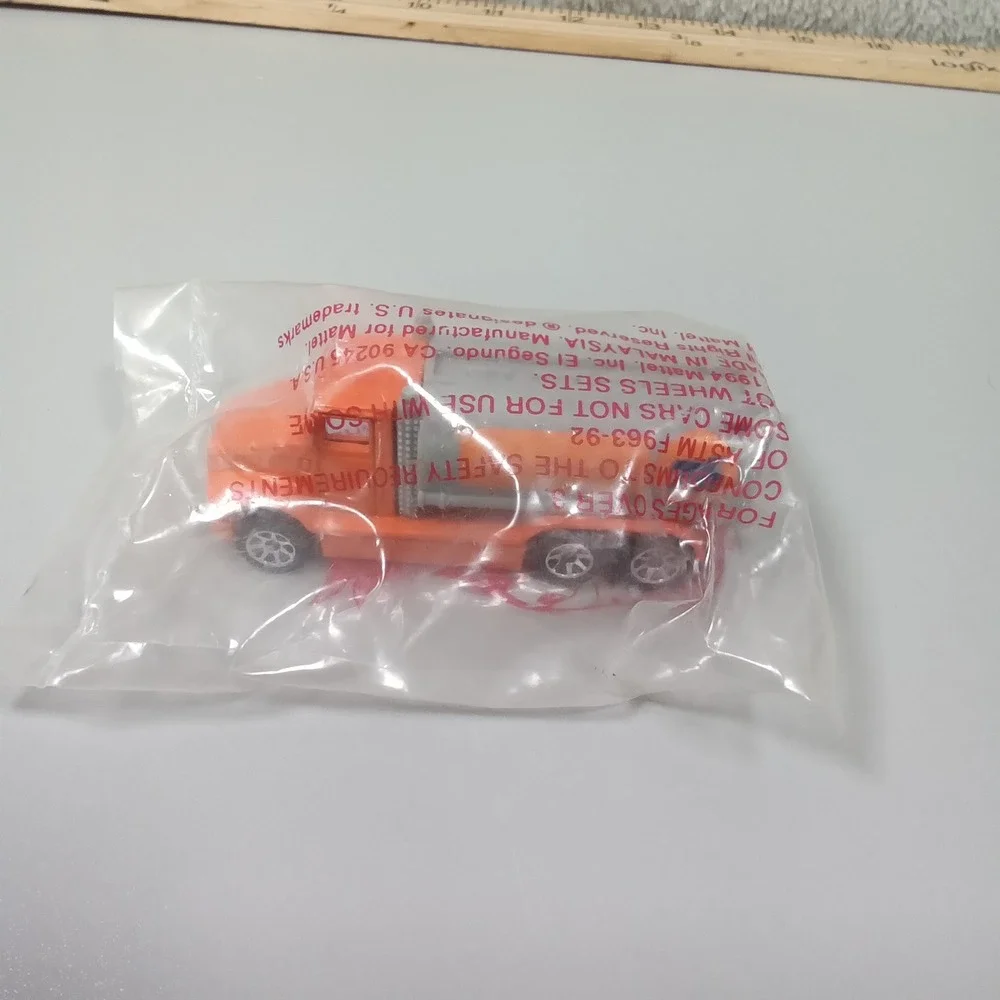 Vintage 1994 Hot Wheels Orange Semi Truck Sealed Promotional Bag Mattel 1:64